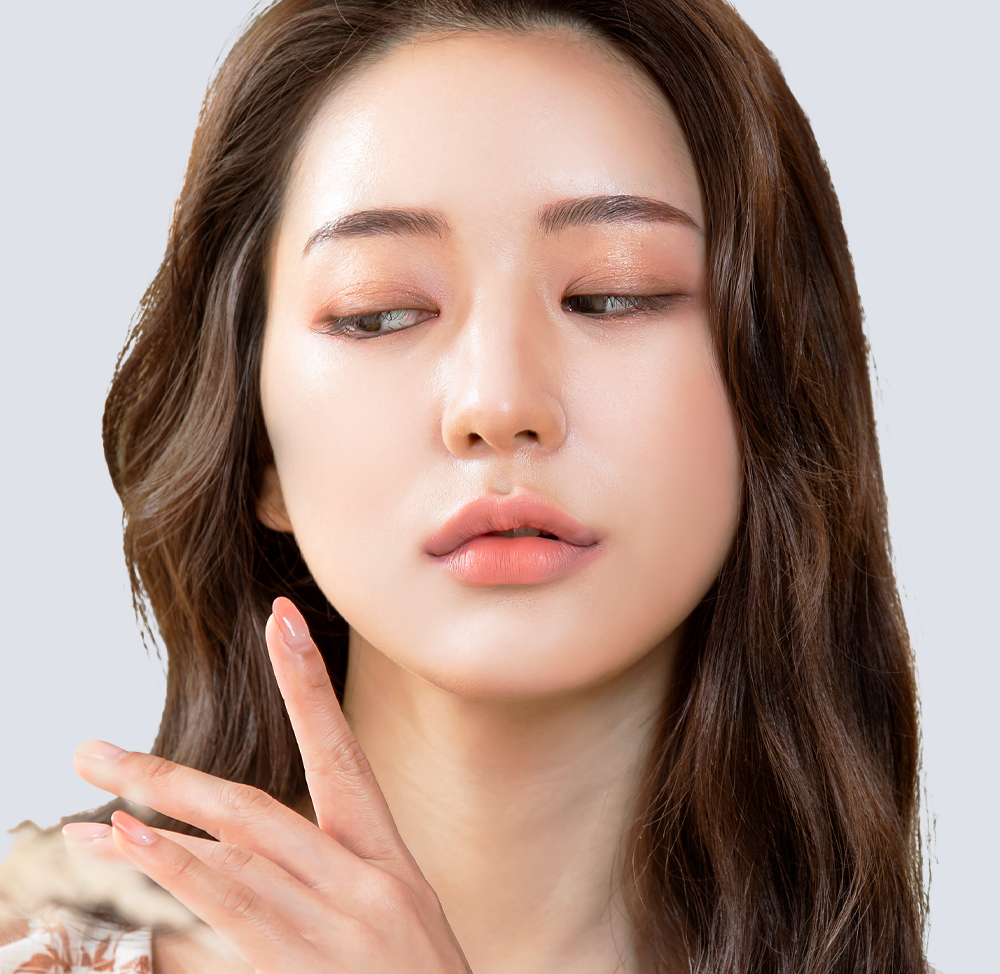 콧볼축소 여성 모델
